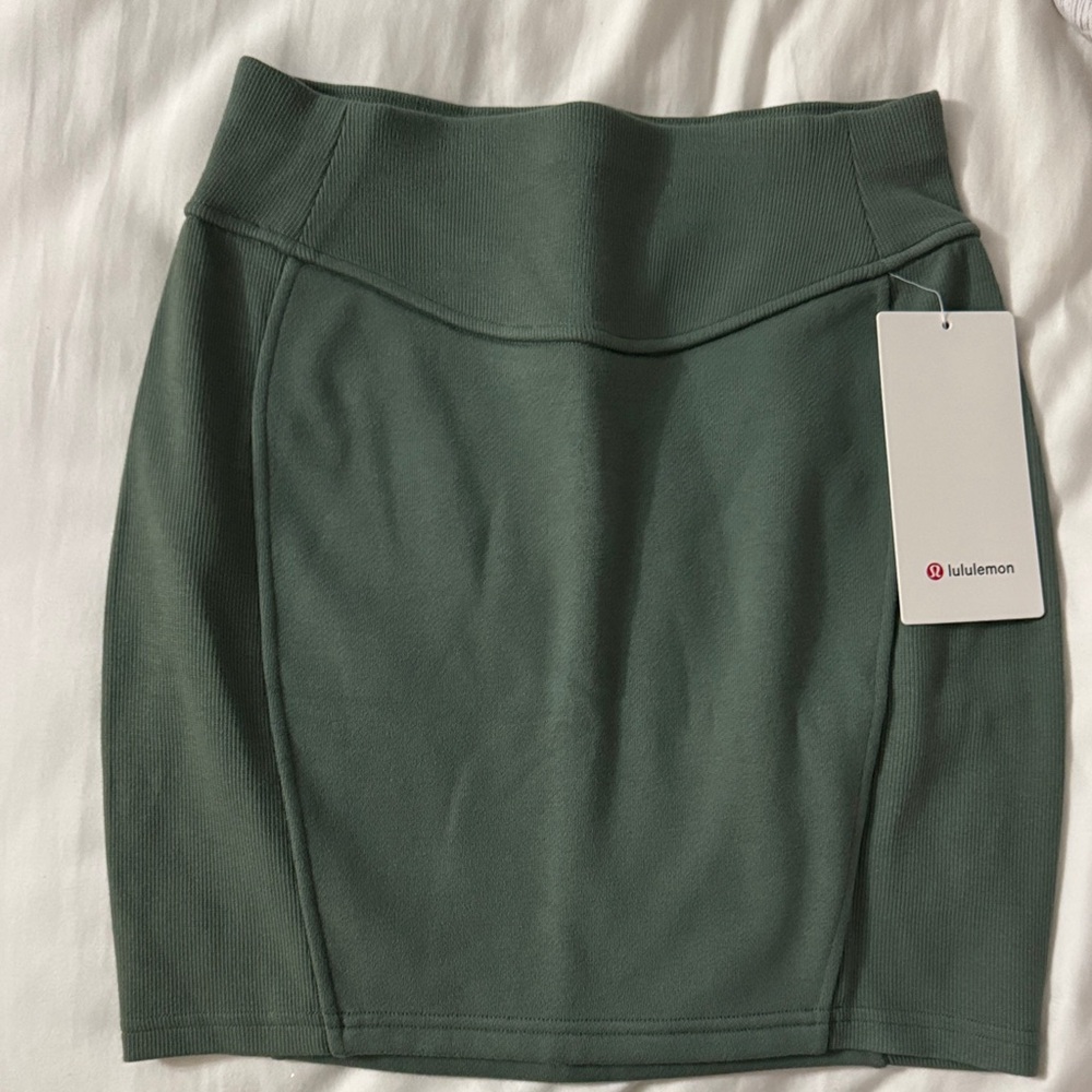 lululemon athletica Olive Pencil Skirt